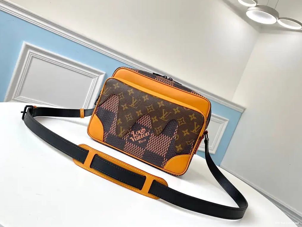 MESSAGER VUITTON BAG LOUIS 0629